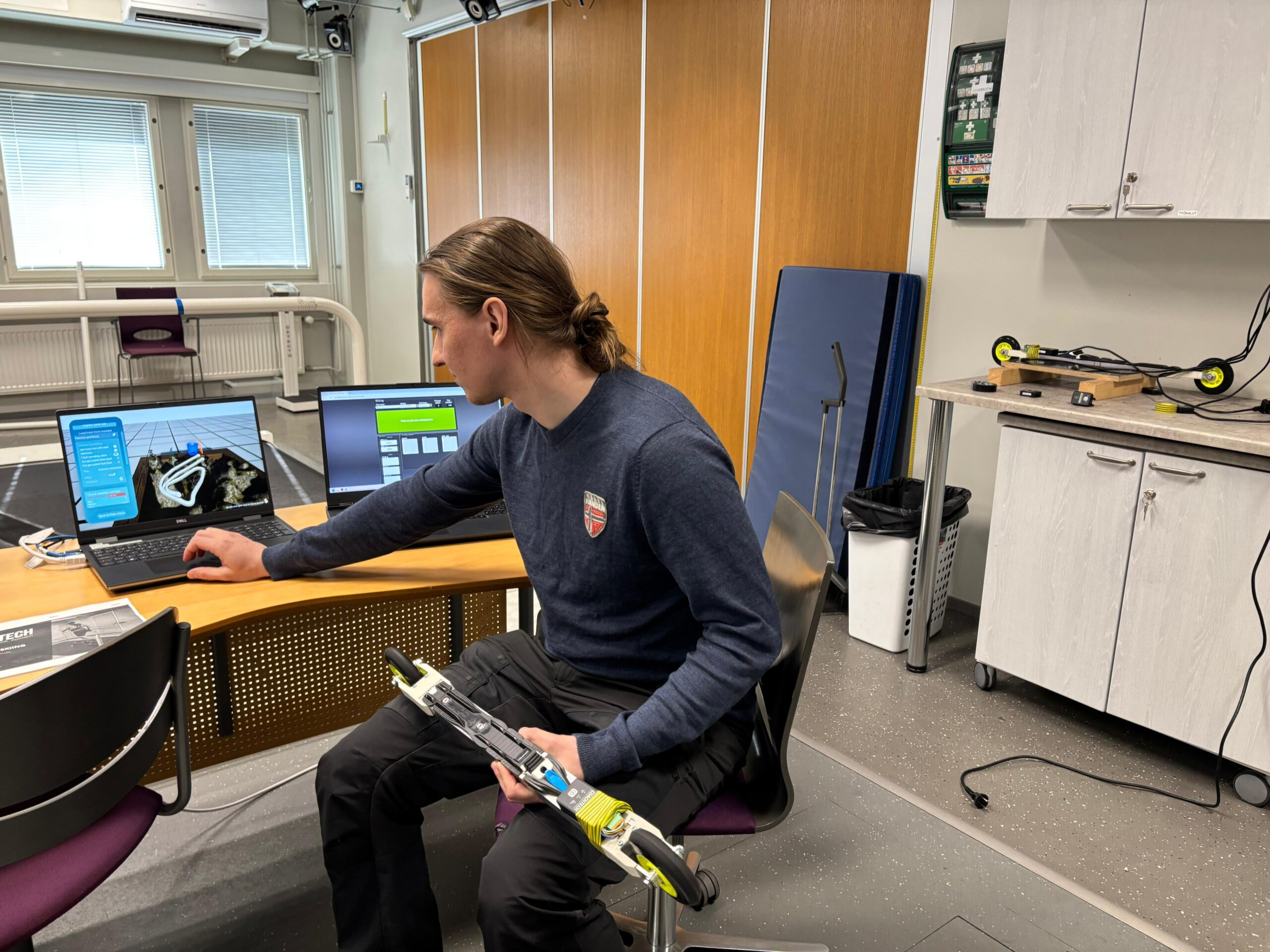 Volter Pietarinen Volter Pietarinen työskentelee JYU-Vuokatissa biomekaanikkona.
