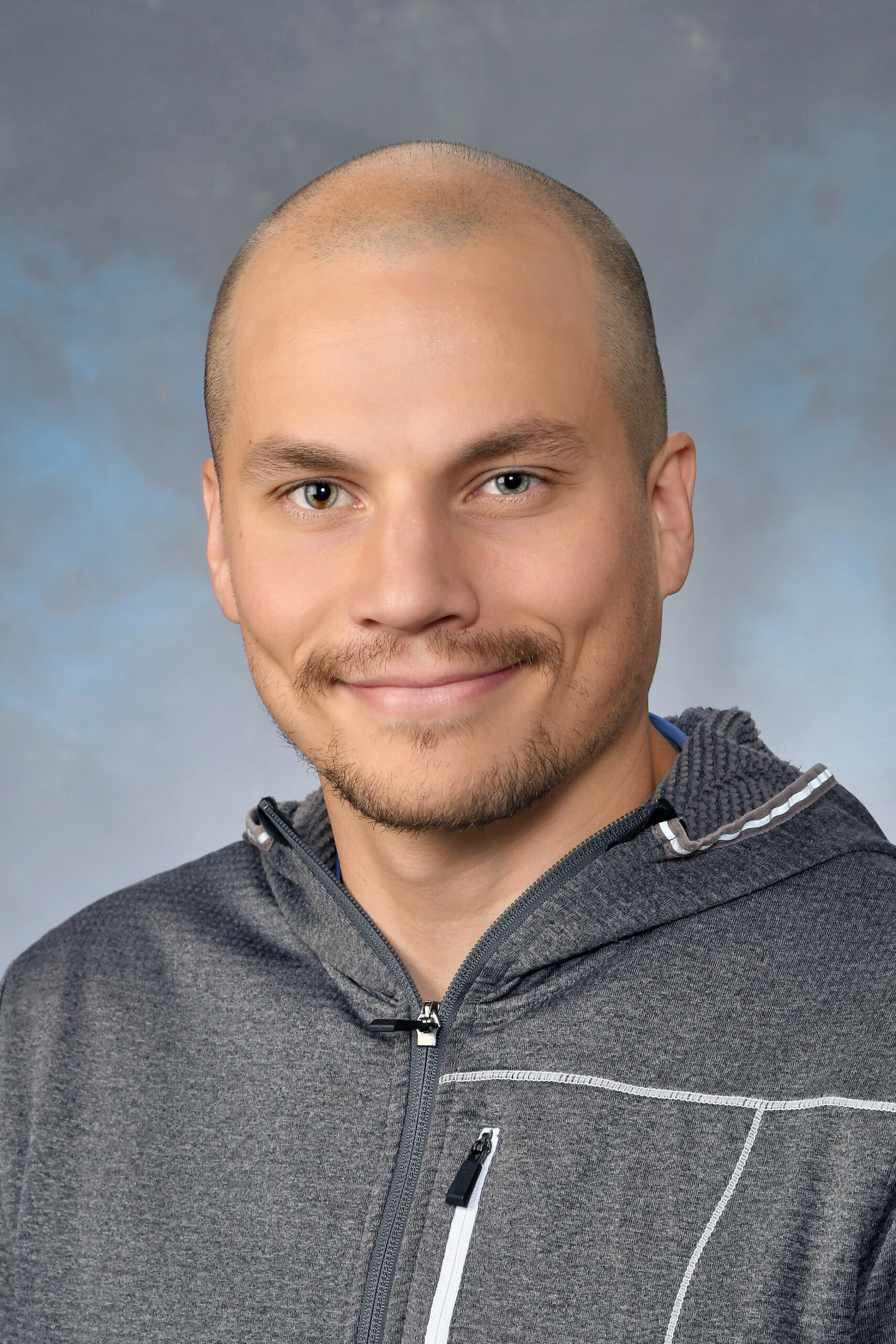 Roope Leskinen (1) Roope Leskinen